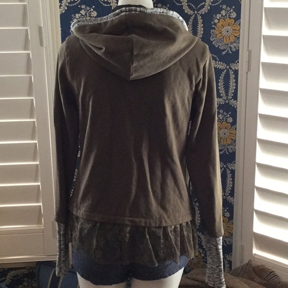 SCRAPBOOK jacket - Picture 4 of 5